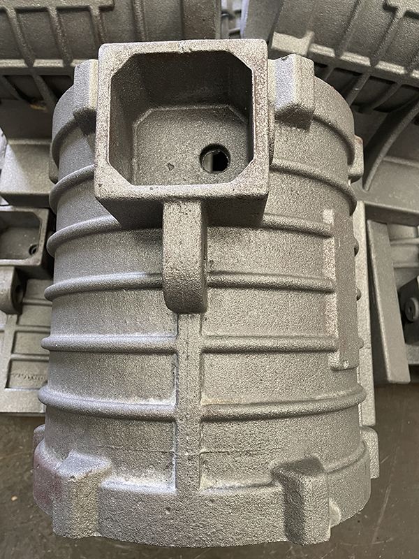 我們?cè)撊绾芜x擇電機(jī)外殼呢？